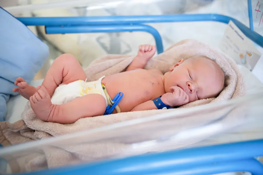 Newborn focení miminek – ukázka fotografie 18